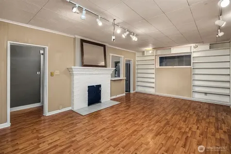 2614 E Pike Street Seattle WA 98122