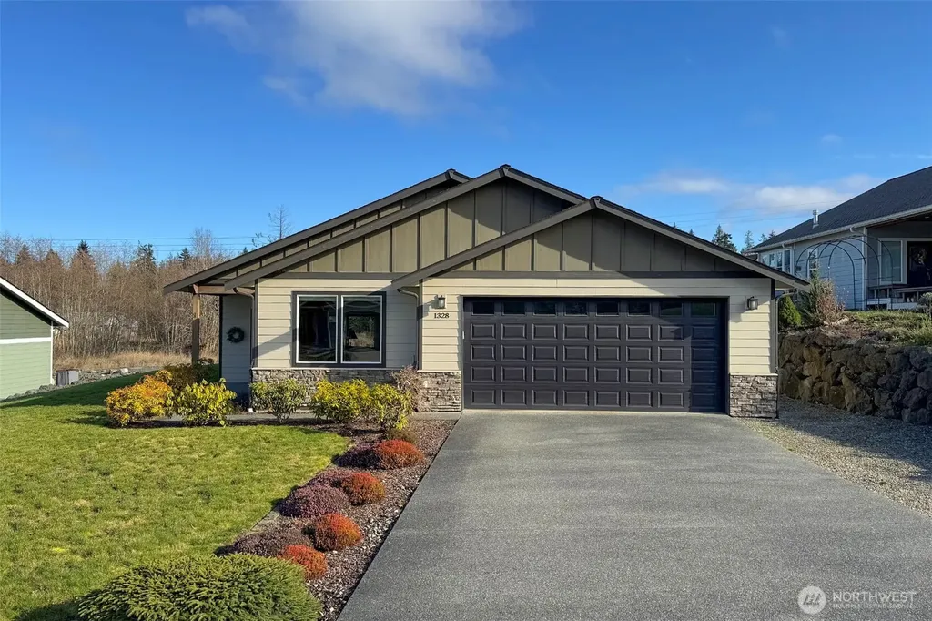 1328 Morning Court Port Angeles WA 98362
