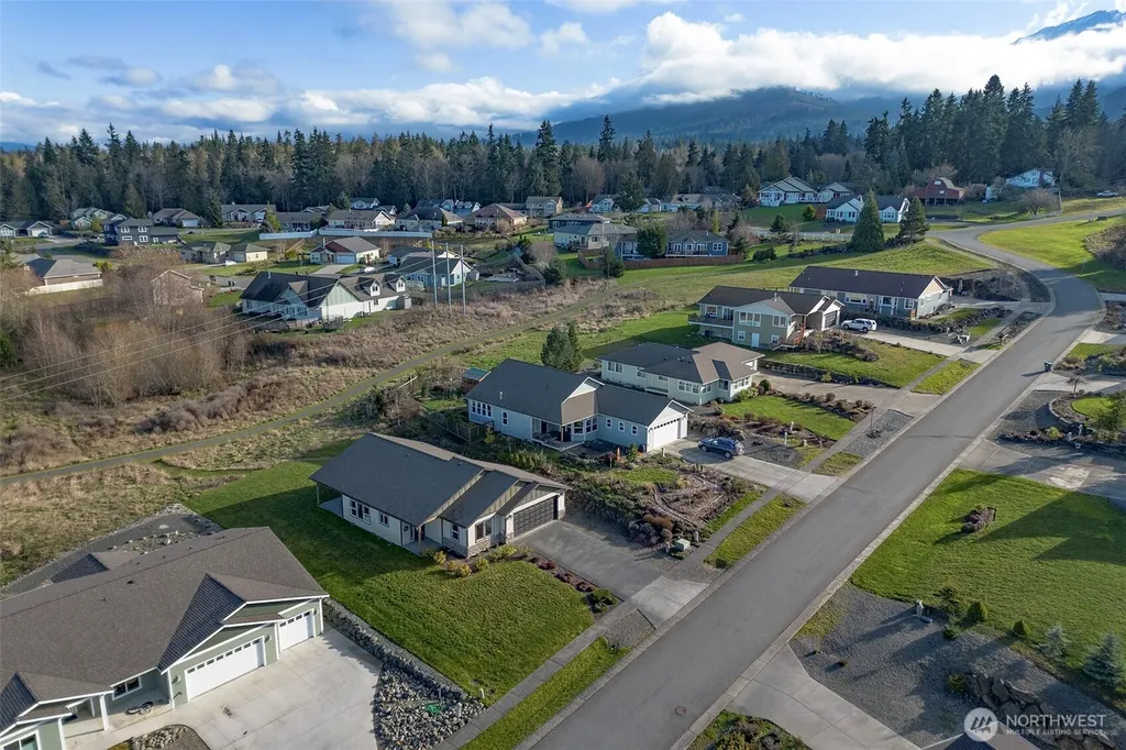 1328 Morning Court Port Angeles WA 98362