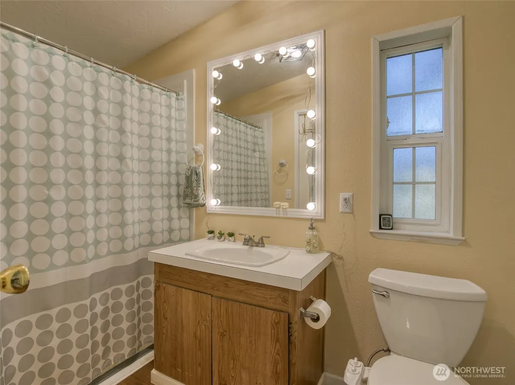 1900 Broadway Hoquiam WA 98550