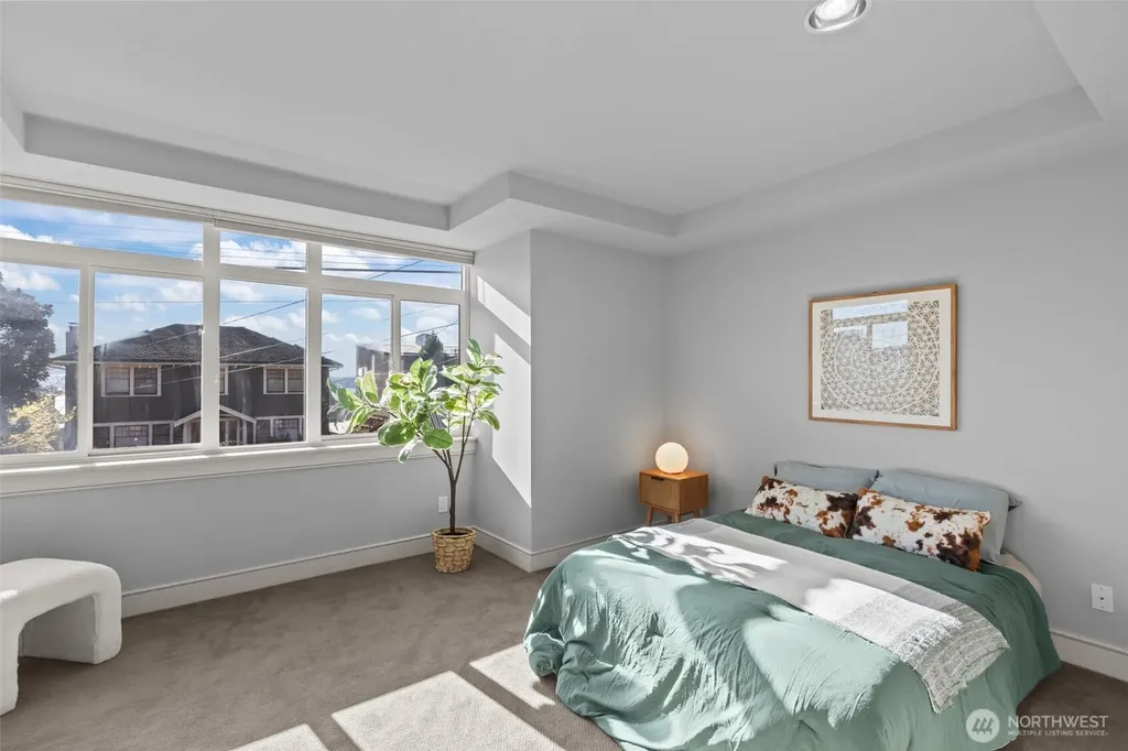 116 Aloha Street Seattle WA 98109