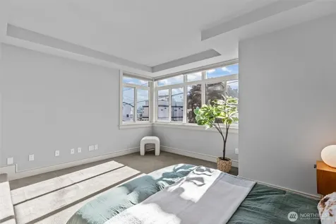 116 Aloha Street Seattle WA 98109