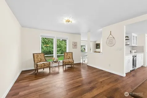 26100 SE 225th Place Maple Valley WA 98038