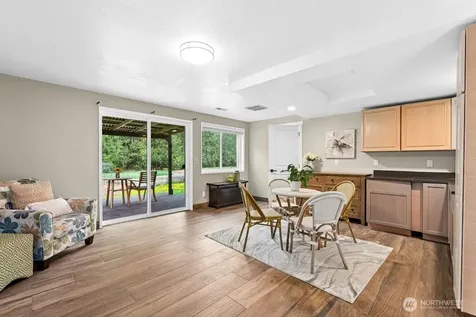 26100 SE 225th Place Maple Valley WA 98038