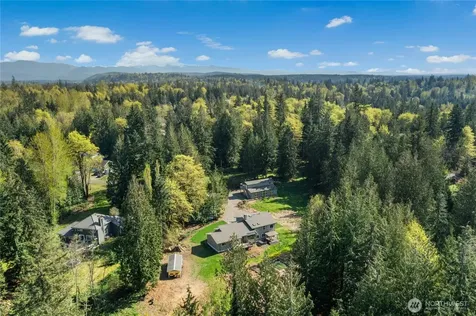 26100 SE 225th Place Maple Valley WA 98038