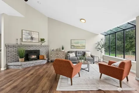 26100 SE 225th Place Maple Valley WA 98038