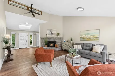 26100 SE 225th Place Maple Valley WA 98038
