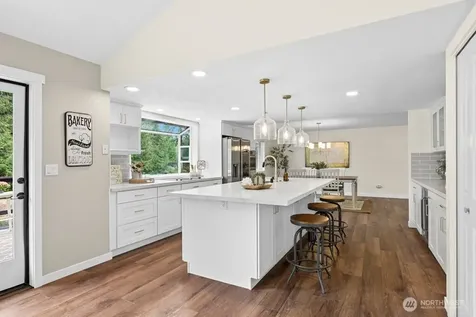 26100 SE 225th Place Maple Valley WA 98038