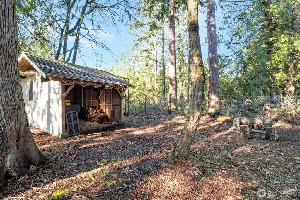 37905 250th Avenue SE Enumclaw WA 98022