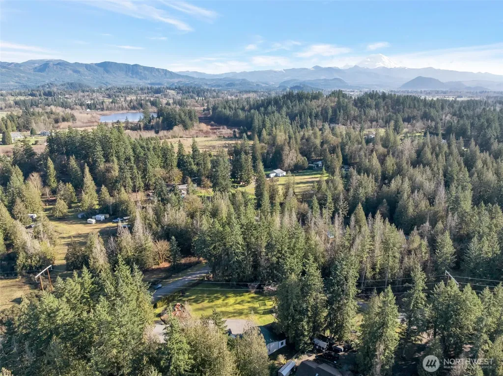 37905 250th Avenue SE Enumclaw WA 98022