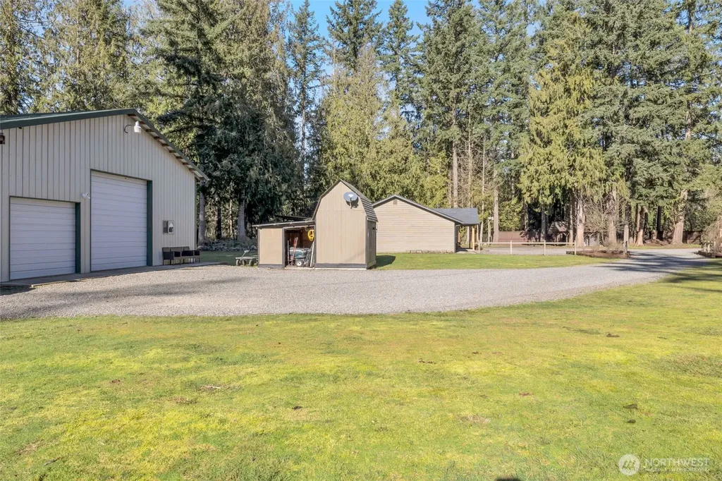 37905 250th Avenue SE Enumclaw WA 98022