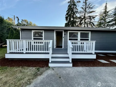 1311 104th St E Tacoma WA 98445