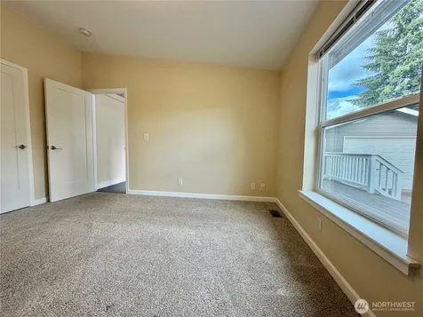 1311 104th St E Tacoma WA 98445