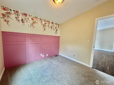 1311 104th St E Tacoma WA 98445