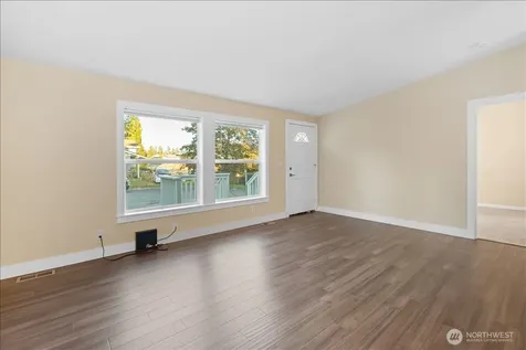 1311 104th St E Tacoma WA 98445