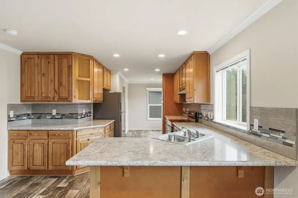 601 Helton Street Castle Rock WA 98611