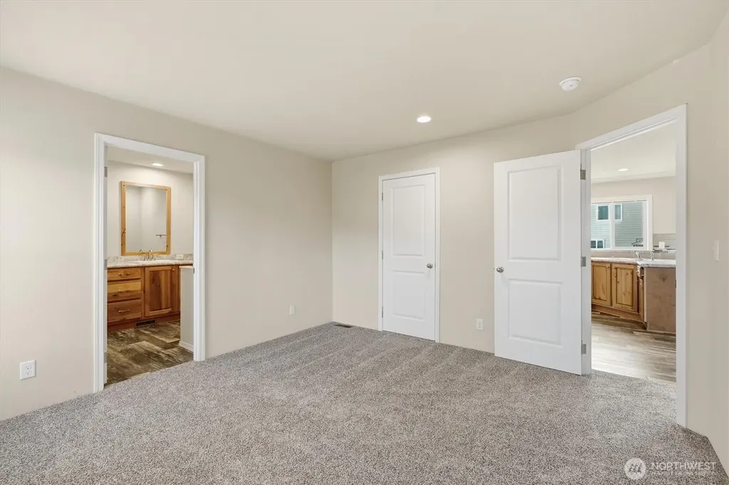 601 Helton Street Castle Rock WA 98611