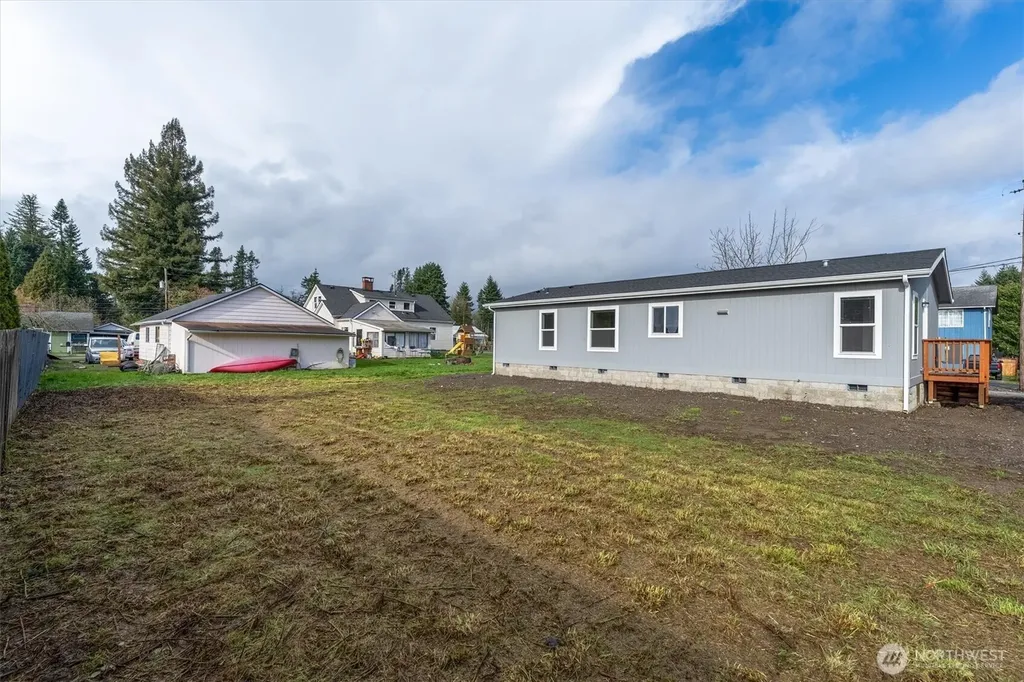 601 Helton Street Castle Rock WA 98611