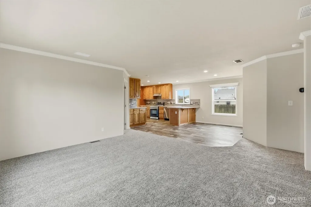 601 Helton Street Castle Rock WA 98611