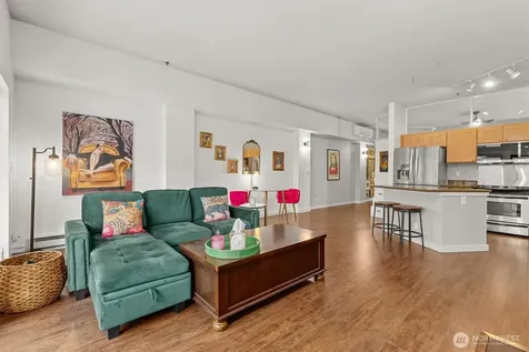 526 1st Avenue S Seattle WA 98104