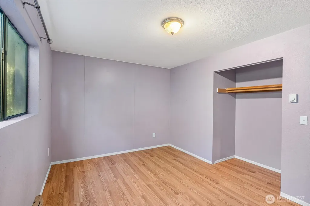209 W Chenault Avenue Hoquiam WA 98550