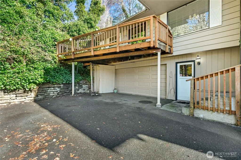 209 W Chenault Avenue Hoquiam WA 98550