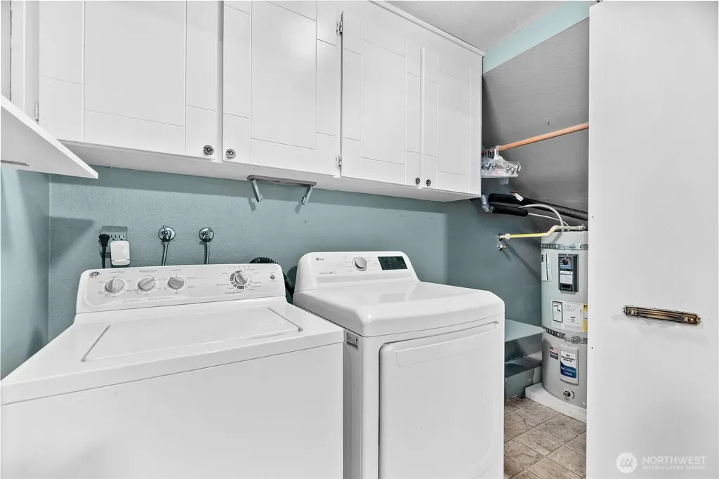 9911 Berkshire Loop SE Olympia WA 98513