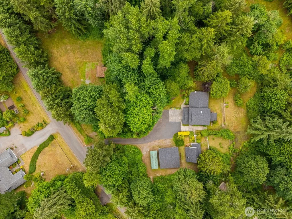 9911 Berkshire Loop SE Olympia WA 98513