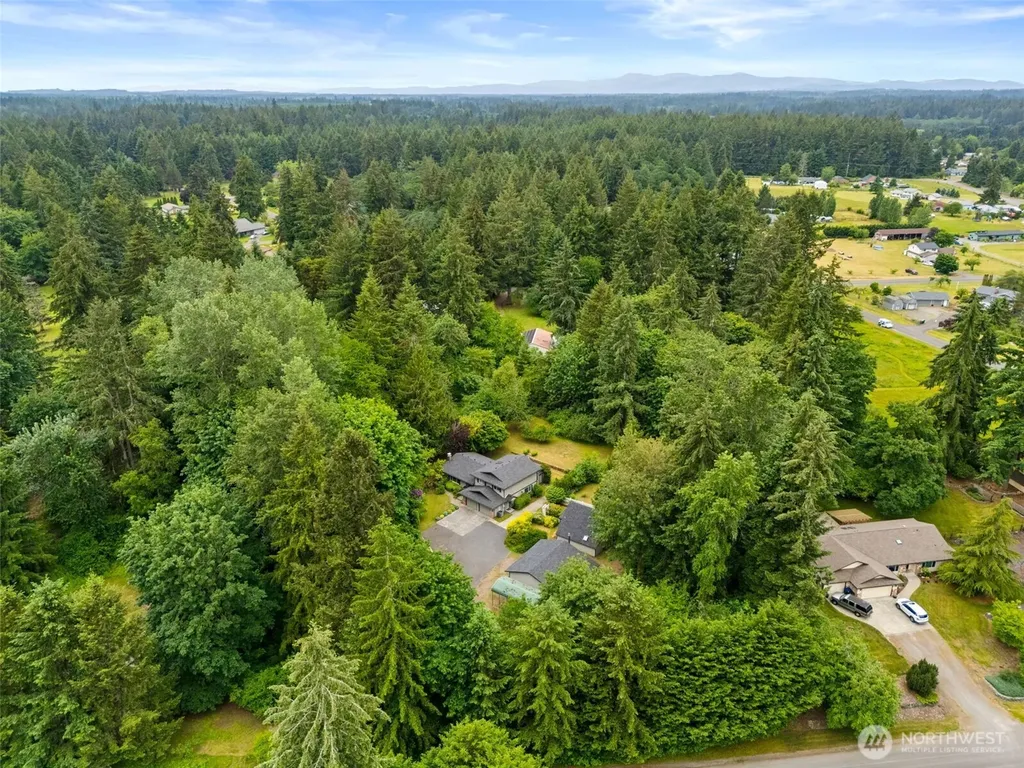 9911 Berkshire Loop SE Olympia WA 98513