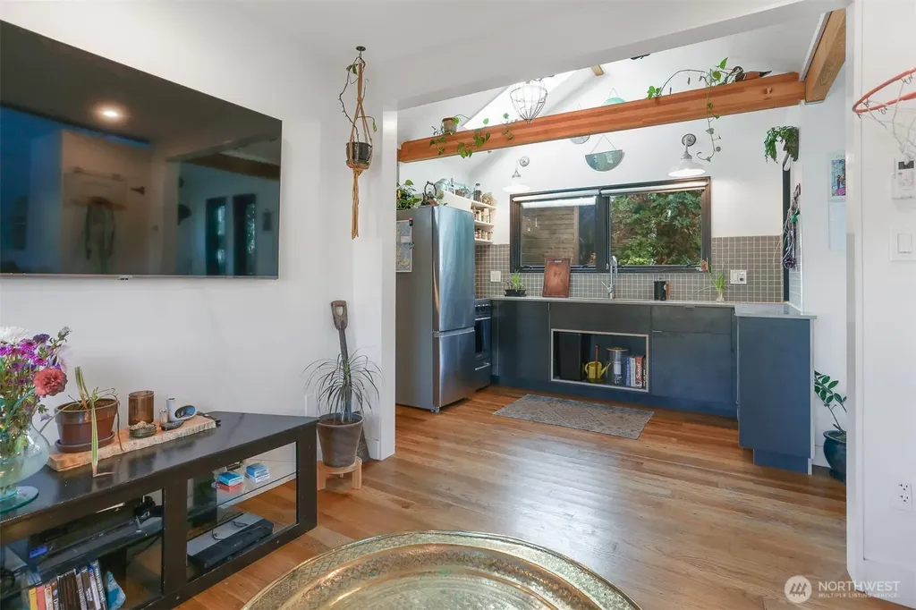 3868 16th Avenue SW Seattle WA 98106