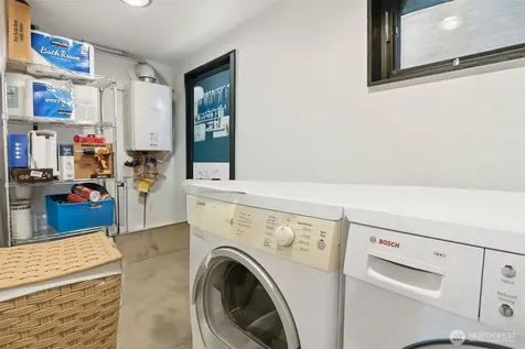 3868 16th Avenue SW Seattle WA 98106