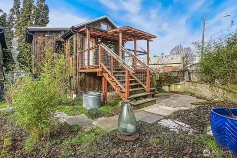 3868 16th Avenue SW Seattle WA 98106
