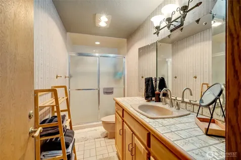 416 Alverson Boulevard Everett WA 98201
