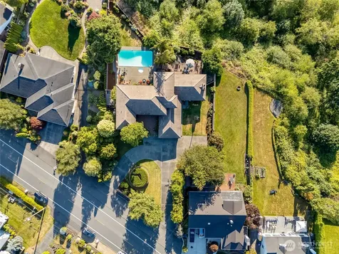 416 Alverson Boulevard Everett WA 98201