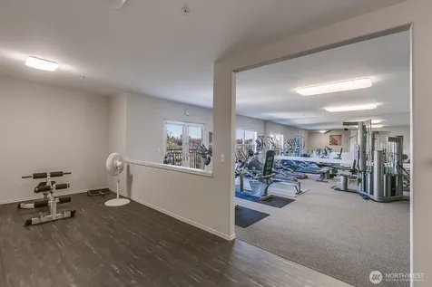3221 SW Avalon Way Seattle WA 98126