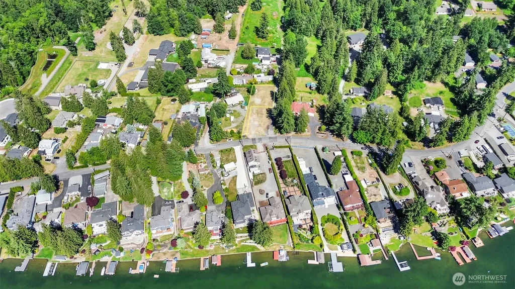 7013 Vandermark Road E Bonney Lake WA 98391
