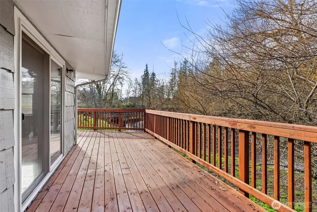 418 SW Canyon Loop Winlock WA 98596