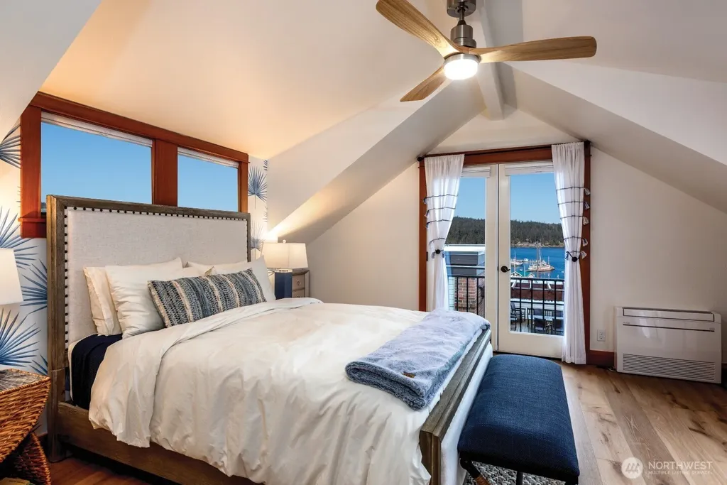232 A Street Friday Harbor WA 98250
