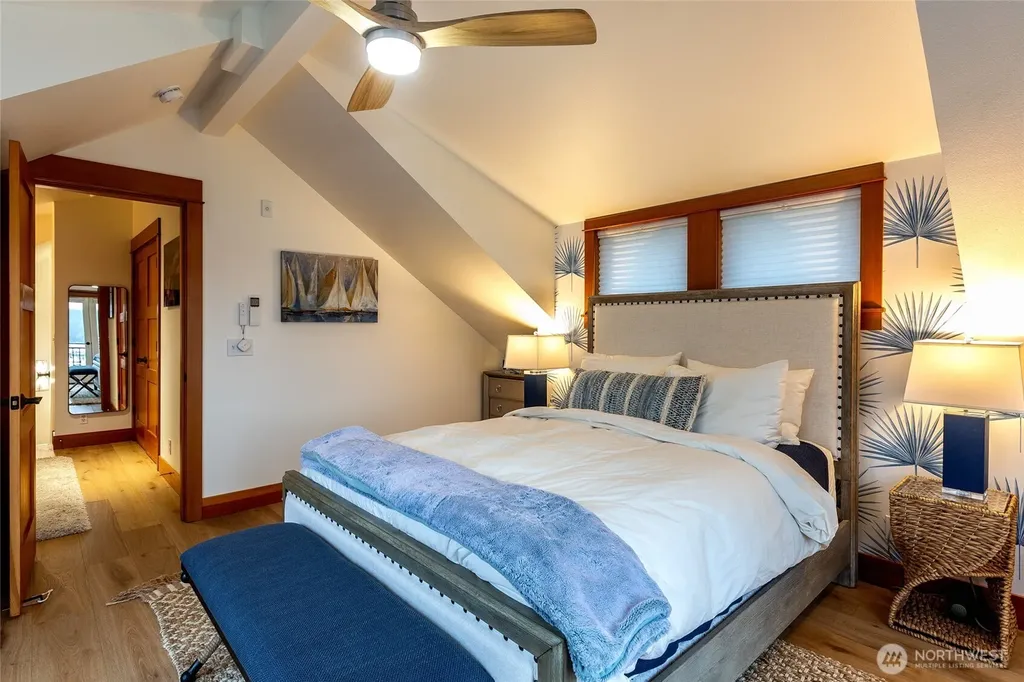 232 A Street Friday Harbor WA 98250
