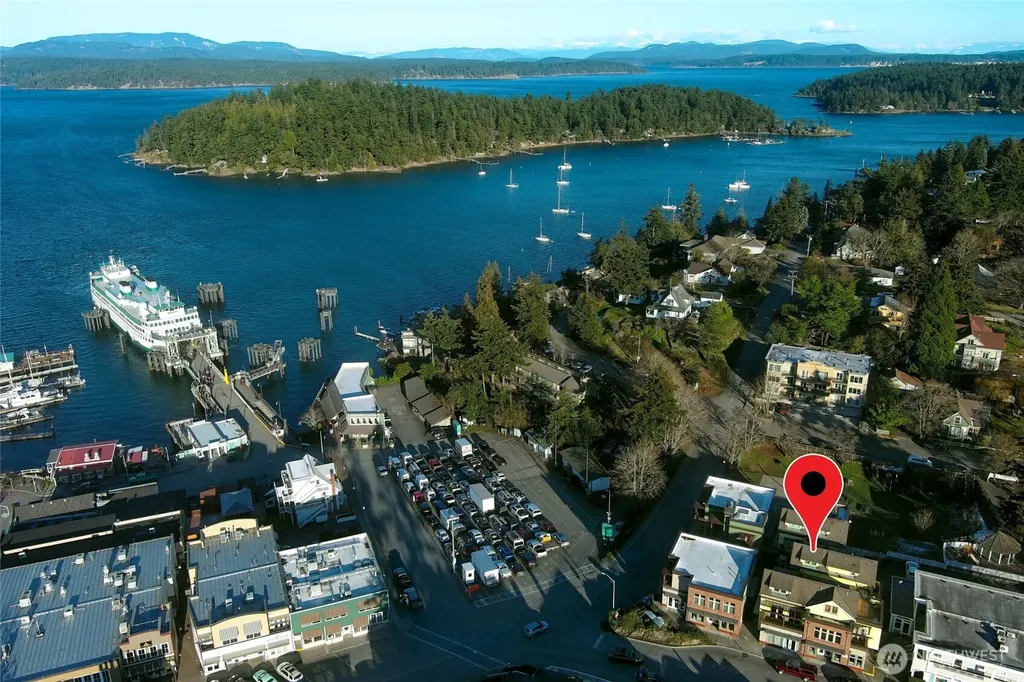 232 A Street Friday Harbor WA 98250