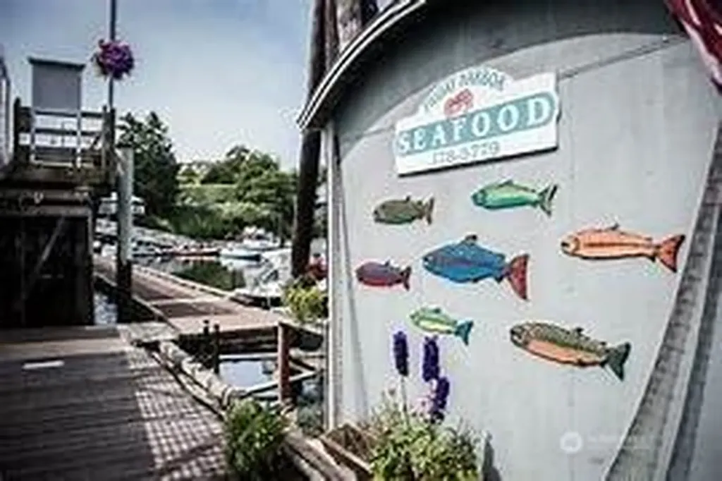 232 A Street Friday Harbor WA 98250