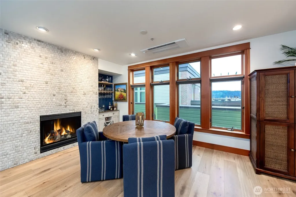 232 A Street Friday Harbor WA 98250