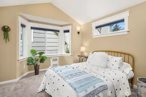 114 W Florentia Street Seattle WA 98119