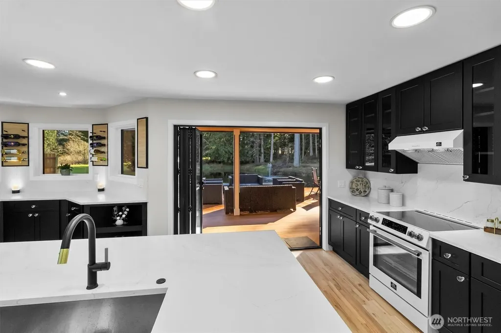 16163 Andal Lane Mount Vernon WA 98274