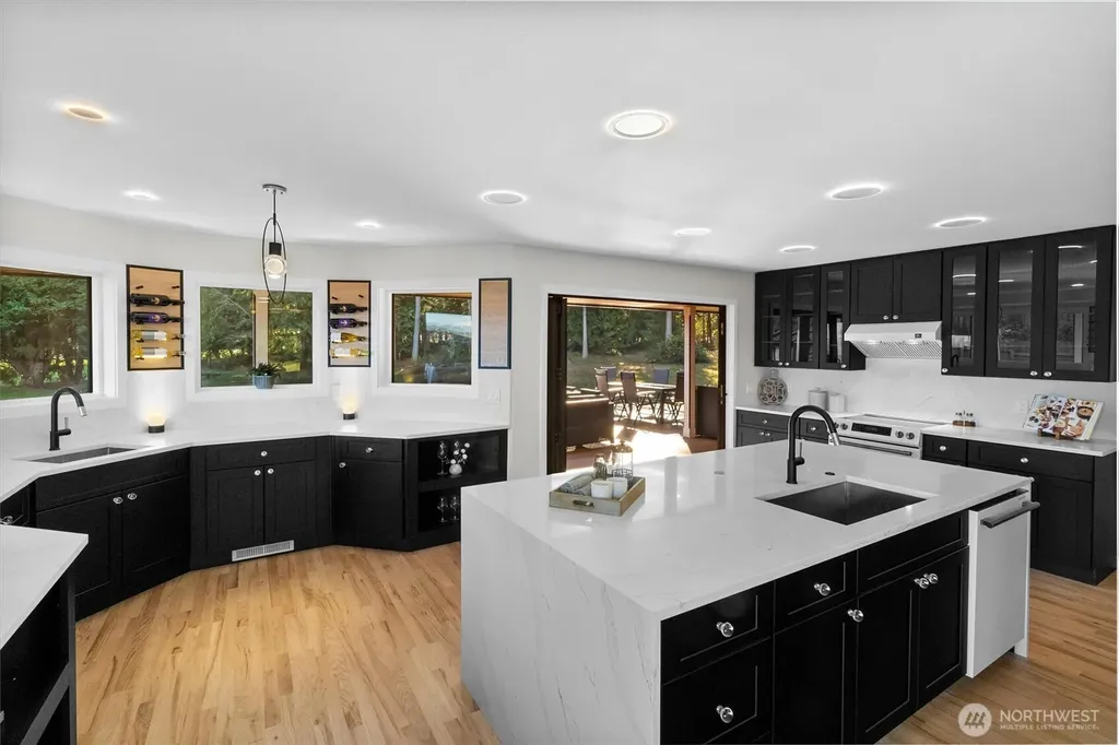 16163 Andal Lane Mount Vernon WA 98274