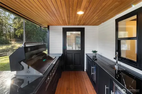 16163 Andal Lane Mount Vernon WA 98274
