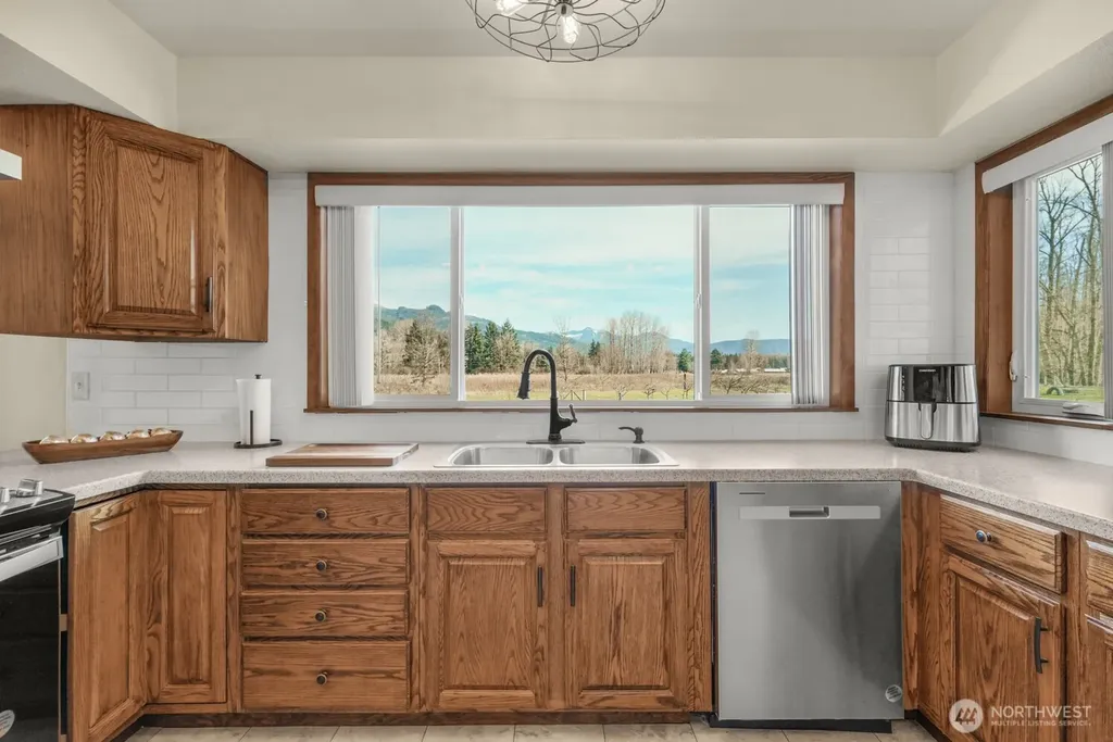 3999 Deming Road Everson WA 98247