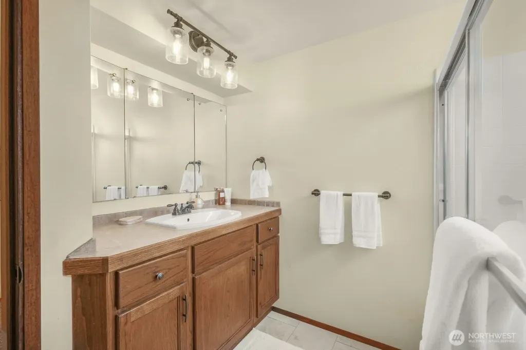 3999 Deming Road Everson WA 98247