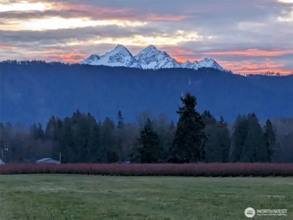 3999 Deming Road Everson WA 98247
