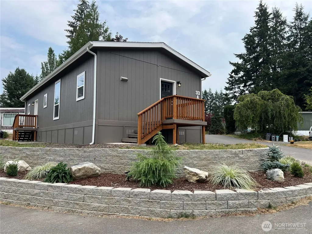 3371 SE Bielmeier Road Port Orchard WA 98367